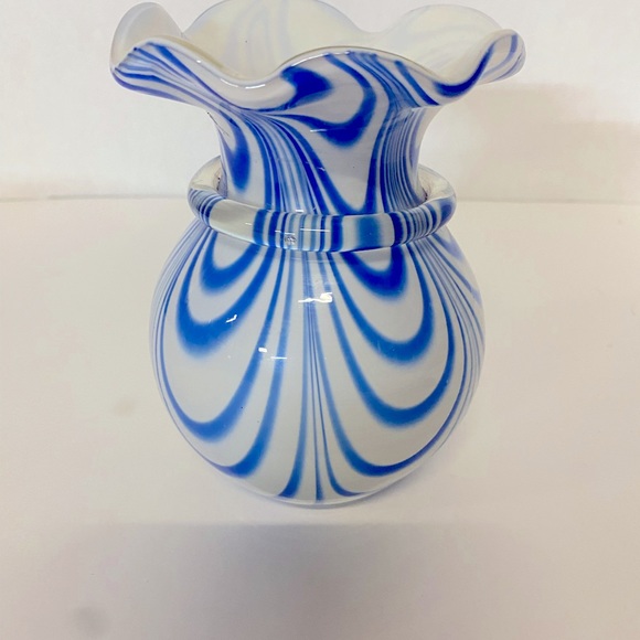 Murano Style Art Glass Vase Blue & White Swirl Rim Vase Ruffled Edge - Picture 3 of 9